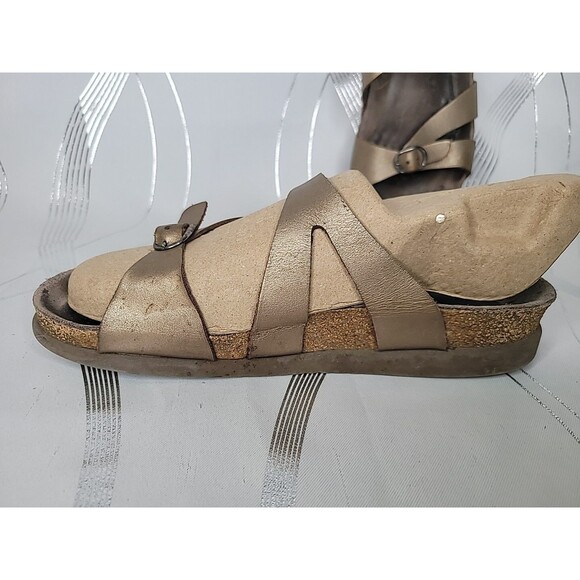 2 Pairs of Mephisto EU Size 39 US 8.5 - 9 Strappy Sandals Brown Silver Black - Picture 3 of 13